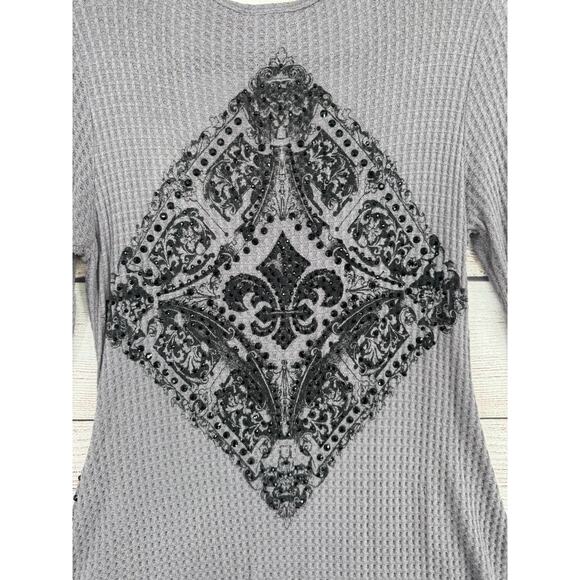 Vocal Embellished Fleur De Lis Print Thermal Shirt Womens Small Gray Waffle Knit - Picture 4 of 10